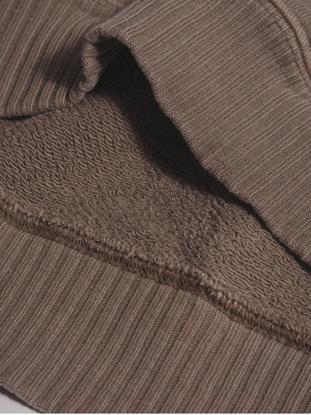 Elwood Core Hoodie Sweater Brown Organic Cotton Comfy Casual Travel Size Medium - Picture 2 of 8